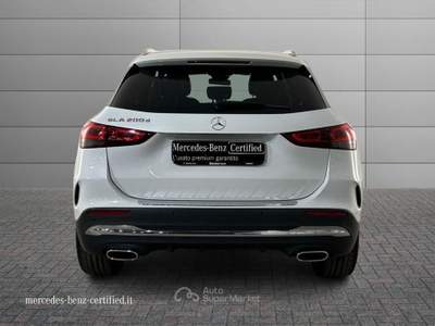 Mercedes-Benz GLA 200 D Premium 8G-DCT Bianco usata Brescia