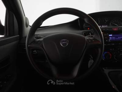 Lancia Ypsilon Ypsilon 1.0 FireFly 5 porte S&S Hybrid Silver Blu/Azzurro usata Parma