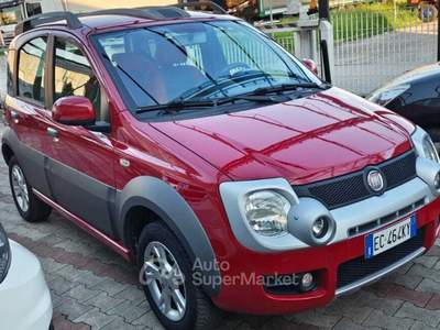 Fiat Panda FIAT PANDA CROSS Rosso usata Spresiano