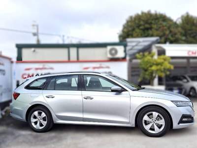 Skoda Octavia 1.5 g-tec Executive 130cv dsg usata Fermo