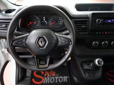 Renault Trafic T27 2.0 dCi 110CV PC-TN Furgone Start Bianco usata Fano