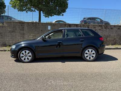 Audi A3 Ok Neopatentato, Gancio Traino Audi, sensori, sedili riscaldati Nero usata Farnese