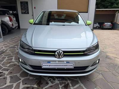Volkswagen Polo 5p 1.6 tdi Comfortline 80cv OK NEOPATENTATI BELLISSIMA Argento usata Cesano Maderno