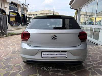 Volkswagen Polo 5p 1.6 tdi Comfortline 80cv OK NEOPATENTATI BELLISSIMA Argento usata Cesano Maderno