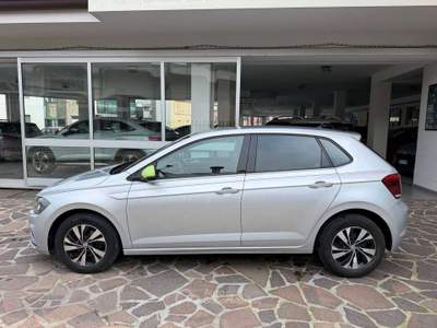 Volkswagen Polo 5p 1.6 tdi Comfortline 80cv OK NEOPATENTATI BELLISSIMA Argento usata Cesano Maderno