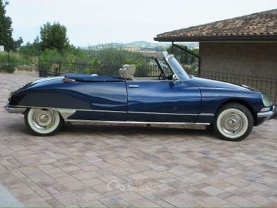 Citroen DS 21 Replica omologata Blu/Azzurro usata PESARO