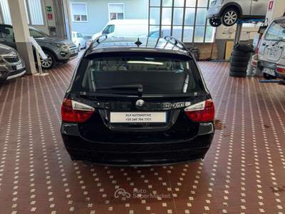 BMW Serie 3 320d 320 320d cat Touring Futura Nero usata Cinisello Balsamo