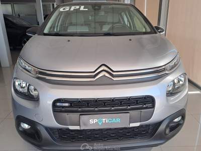 Citroen C3 1.2 B/GPL 82 Shine KM 90552 - 2019 Grigio usata Parete