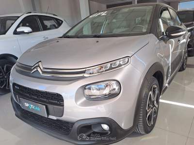 Citroen C3 1.2 B/GPL 82 Shine KM 90552 - 2019 Grigio usata Parete