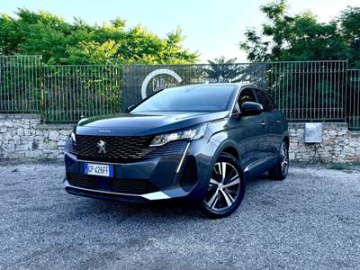 Peugeot 3008 2 ANNI DI GARANZIA COMPLETA Grigio usata Altamura