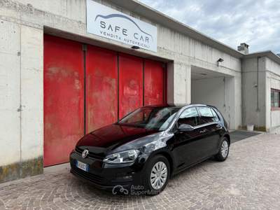 Volkswagen Golf 5p. Tech&sound BlueMotion Technology Nero usata Trento