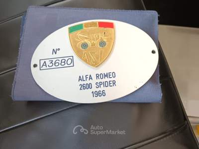 Alfa Romeo 2600 Spider completa di Hard top omologata ASI Rosso usata PESARO