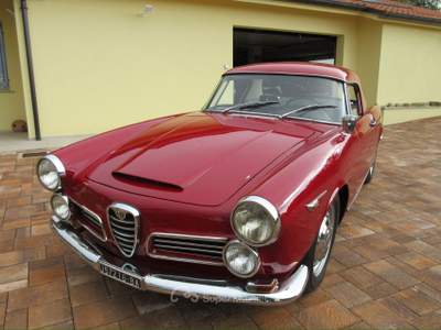 Alfa Romeo 2600 Spider completa di Hard top omologata ASI Rosso usata PESARO
