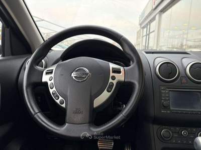 Nissan Qashqai 2 N-TEC 2.0 dCi 4WD Aut. 7 posti Bianco usata Bagnaria Arsa