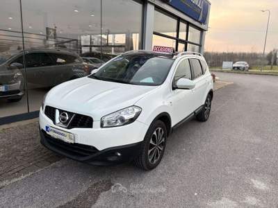 Nissan Qashqai 2 N-TEC 2.0 dCi 4WD Aut. 7 posti Bianco usata Bagnaria Arsa