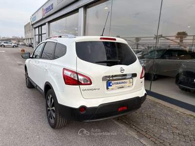 Nissan Qashqai 2 N-TEC 2.0 dCi 4WD Aut. 7 posti Bianco usata Bagnaria Arsa