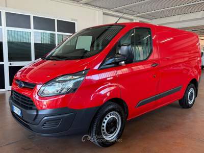Ford Transit Custom 2.0 tdci EURO 6b Rosso usata Pianiga