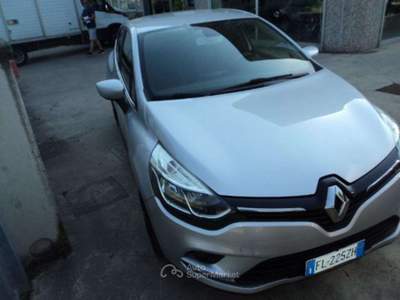 Renault Clio TCe 12V 90 CV GPL Start&Stop 5 porte Energy Life Argento usata Sala Bolognese