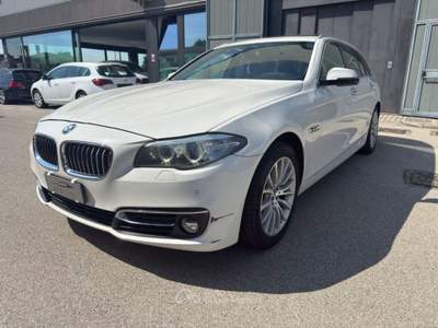 BMW Serie 5 520d d Touring Luxury Solo per Commercianti Bianco usata Santa Maria di Sala