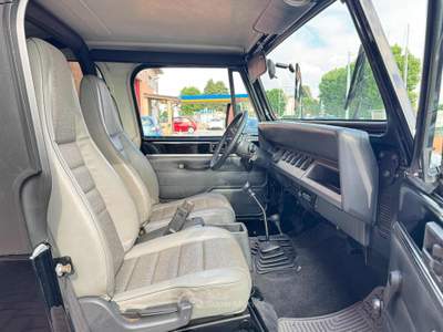 Jeep Wrangler HIG OUTPUT 4.0 BENZ ISCRITTA ASI Nero usata Rovello Porro