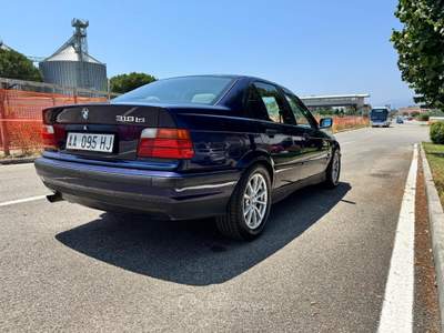 BMW Serie 3 318is 318 IS 150 CV DAVVERO B.ELL.A - 1995 Blu/Azzurro usata Salerno