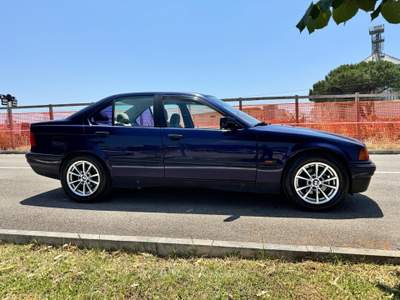 BMW Serie 3 318is 318 IS 150 CV DAVVERO B.ELL.A - 1995 Blu/Azzurro usata Salerno