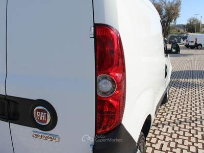 Fiat Doblò LOUNGE S&S AUTOCARRO Bianco usata Civitavecchia