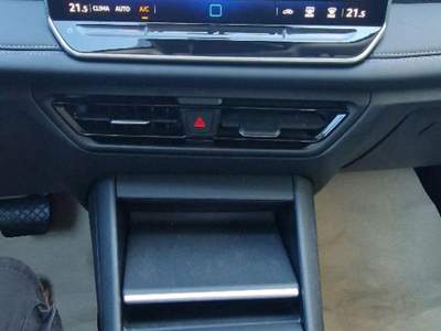 Volkswagen Tiguan 2.0 TDI 150 CV DSG Life Blu/Azzurro usata Fossombrone