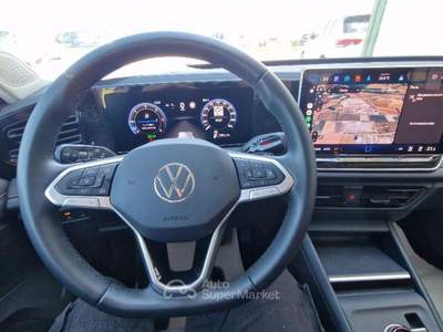 Volkswagen Tiguan 2.0 TDI 150 CV DSG Life Blu/Azzurro usata Fossombrone