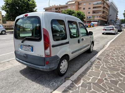Renault Kangoo VENDUTA NELLA FORMULA “VISTA E PIACIUTA”, PASSAGGIO ESCLUSO Grigio usata Giulianova