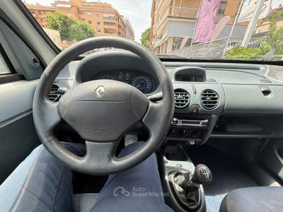 Renault Kangoo VENDUTA NELLA FORMULA “VISTA E PIACIUTA”, PASSAGGIO ESCLUSO Grigio usata Giulianova