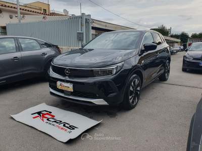 Opel Grandland aut. Ultimate Nero usata Sant'Egidio del Monte Albino