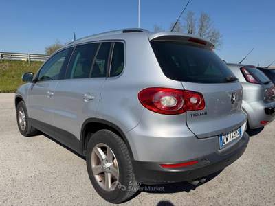 Volkswagen Tiguan 2.0 16V TDI DPF Trend & Fun (18°) Grigio usata Buttrio