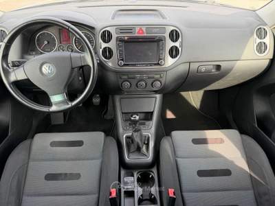 Volkswagen Tiguan 2.0 16V TDI DPF Trend & Fun (18°) Grigio usata Buttrio