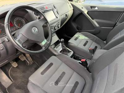 Volkswagen Tiguan 2.0 16V TDI DPF Trend & Fun (18°) Grigio usata Buttrio