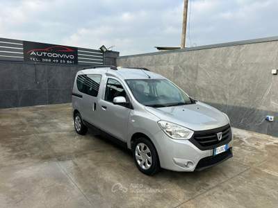 Dacia Dokker Start&Stop Lauréate Grigio usata Giugliano in Campania