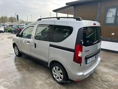 Dacia Dokker Start&Stop Lauréate Grigio usata Giugliano in Campania