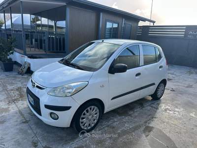 Hyundai i10  Bianco usata Giugliano in Campania