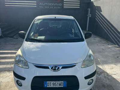 Hyundai i10  Bianco usata Giugliano in Campania