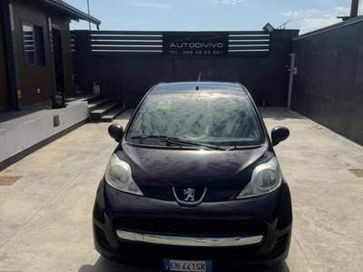 Peugeot 107 5p. Allure Nero usata Giugliano in Campania