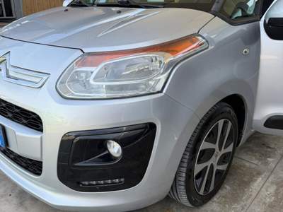 Citroen C3 Picasso GPL airdream Seduction Argento usata Giugliano in Campania