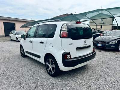 Citroen C3 Picasso neopatentati usata Bulgarograsso