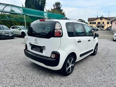Citroen C3 Picasso neopatentati usata Bulgarograsso