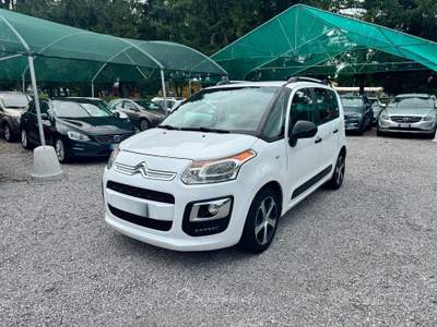 Citroen C3 Picasso neopatentati usata Bulgarograsso