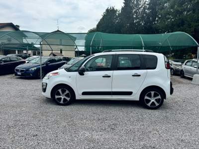 Citroen C3 Picasso neopatentati usata Bulgarograsso
