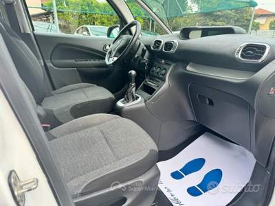 Citroen C3 Picasso neopatentati usata Bulgarograsso