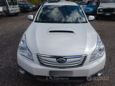 Subaru Outback Trend Limited usata Cavalese