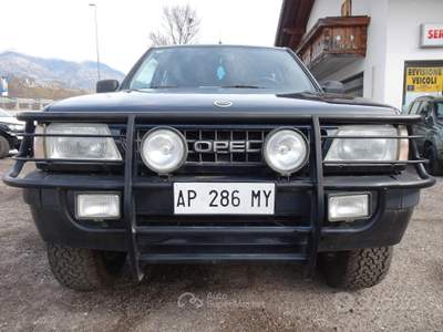 Opel Frontera turbodiesel 5 porte Station Wago usata Cavalese