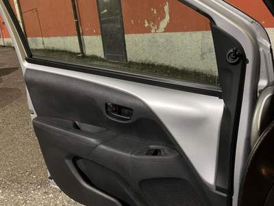 Citroen C1 C1  5P 1.0 VTI FEEL E6 Argento usata Monza