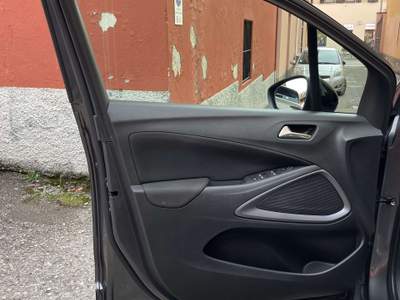 Opel Crossland CROSSLAND 1.2 83 CV EDITION MT5 Grigio usata Monza